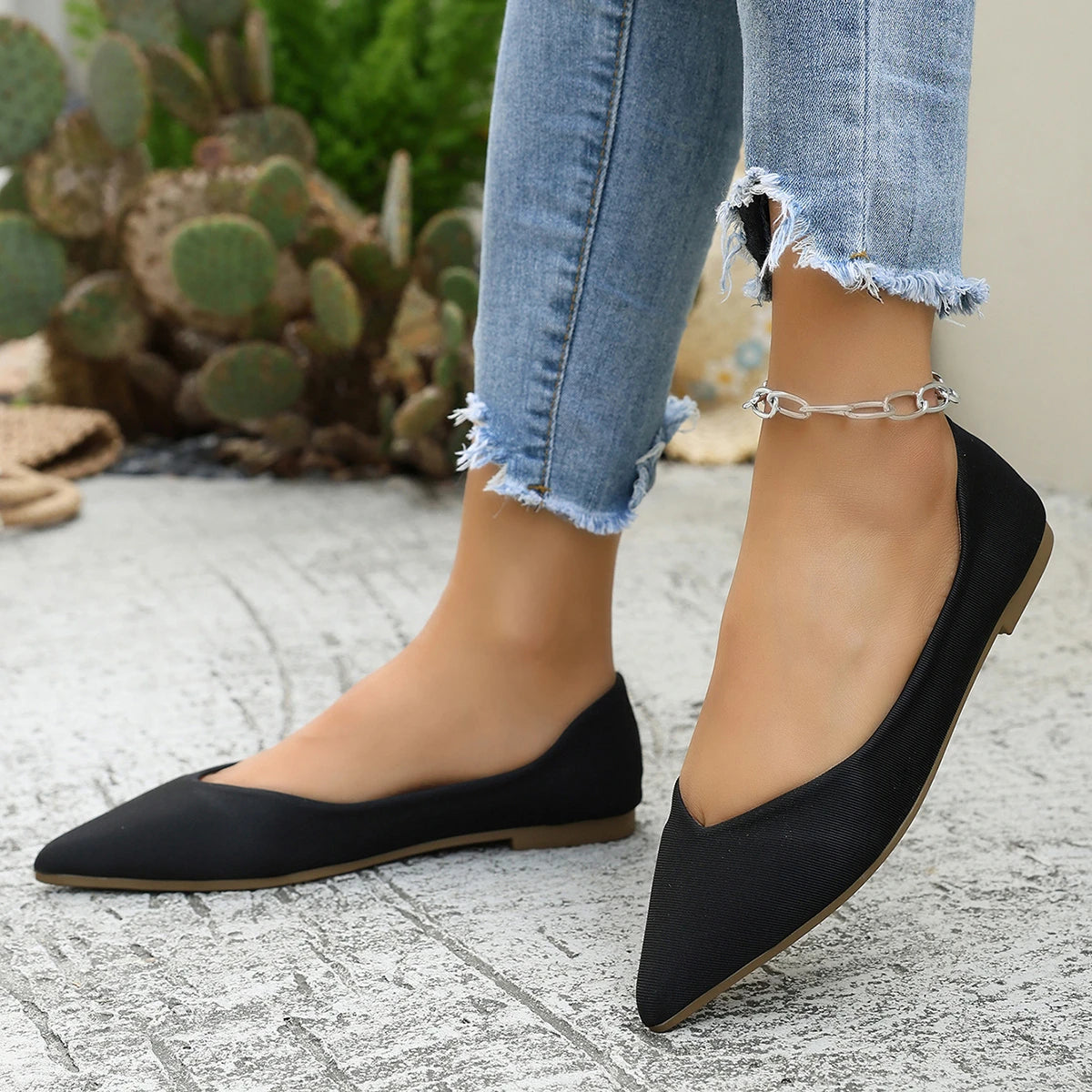 TrenLux Wear Women's Plus Size Lightweight Slip-On Ballet Flat Comfortable Work Shoes