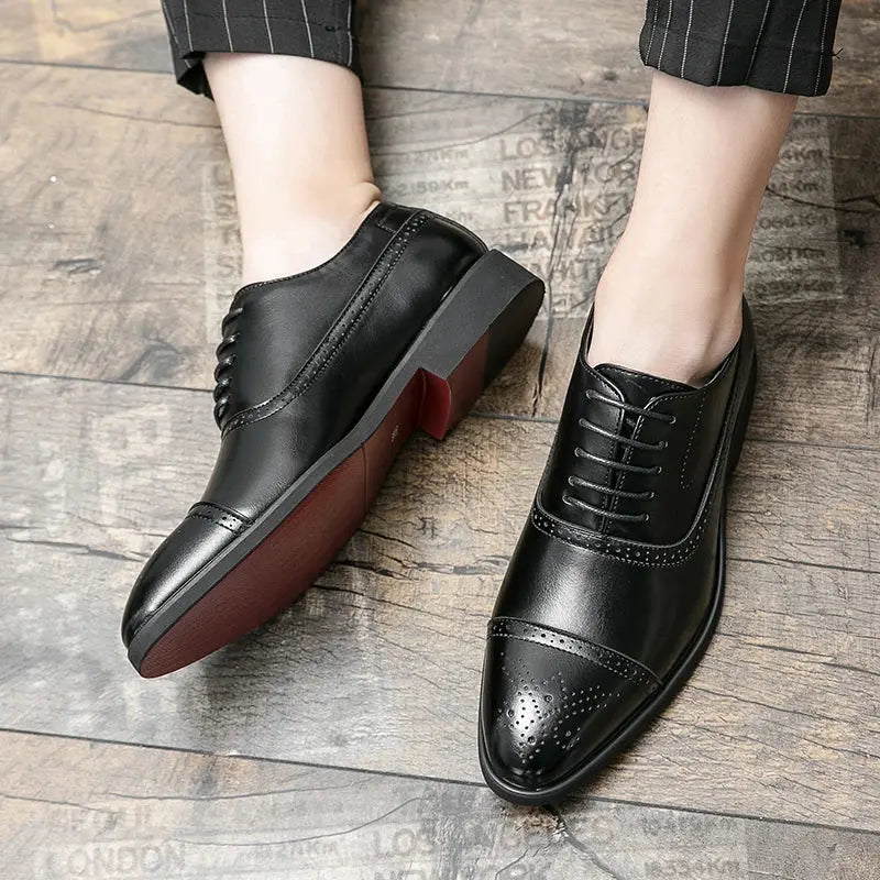 2025 British Style Business Fashionable and Casual Pointed Toe Men's Leather Shoes TrenLux Wear