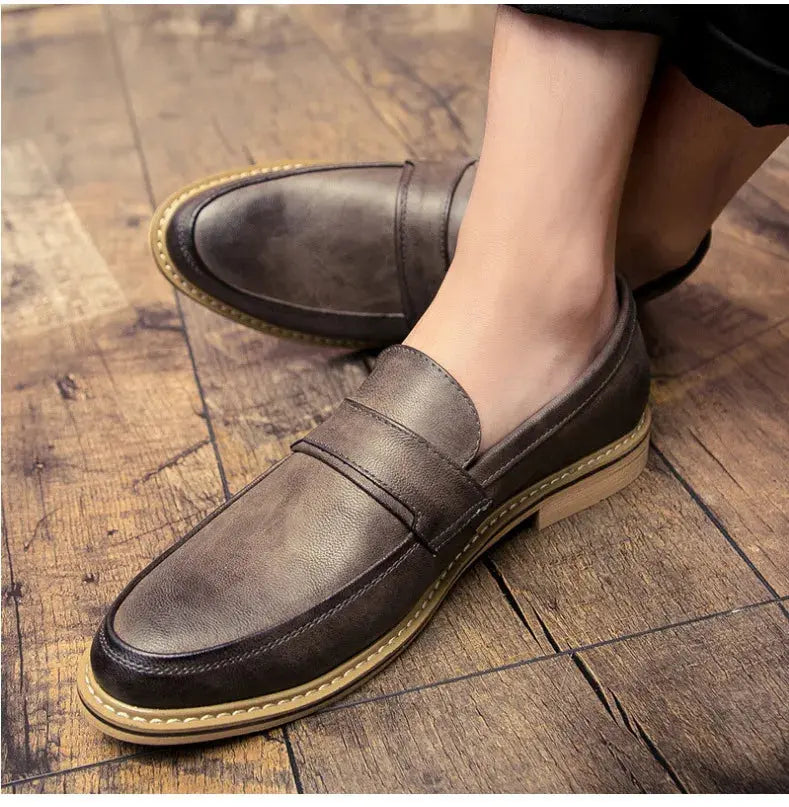 Autumn Men's Formal Leather Shoes, Business Leather Shoes, British Pointed Toe Cuffed Men's Leather Shoes TrenLux Wear