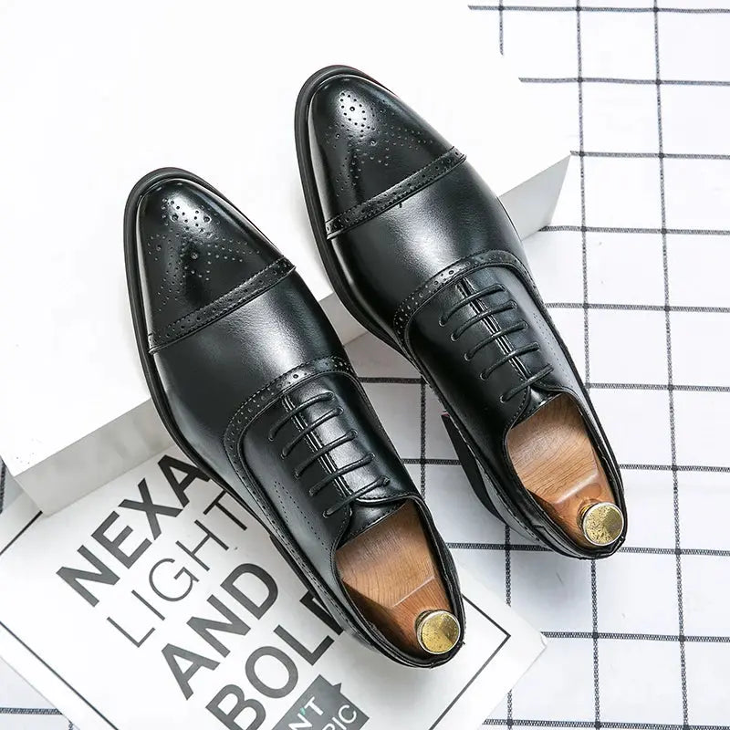 2025 British Style Business Fashionable and Casual Pointed Toe Men's Leather Shoes TrenLux Wear