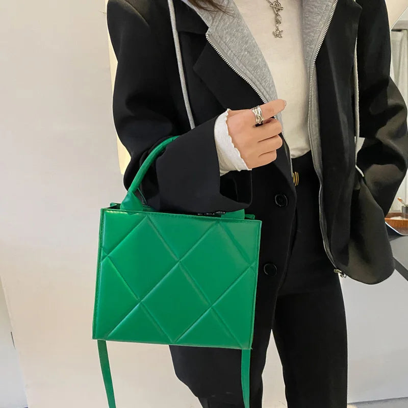 TrenLux Wear Women's Large Capacity Plaid Casual Fashion Crossbody Shoulder Tote Gift Bag
