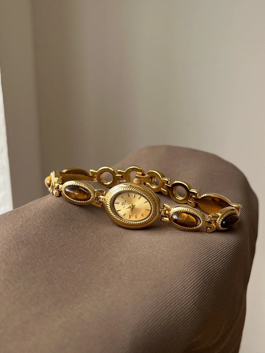TrenLux Wear Women's Luxury Jade Green Jewelry Bracelet Quartz Dress Wristwatch