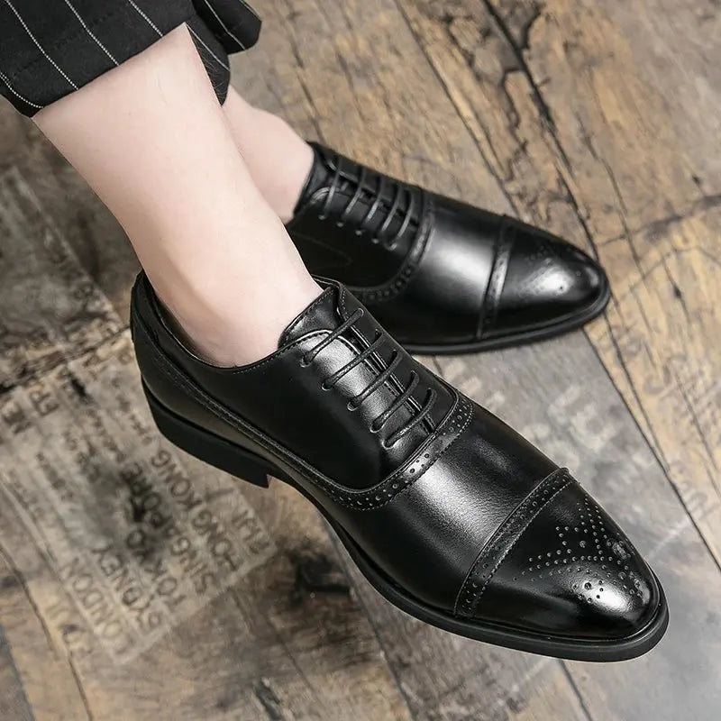 2025 British Style Business Fashionable and Casual Pointed Toe Men's Leather Shoes TrenLux Wear